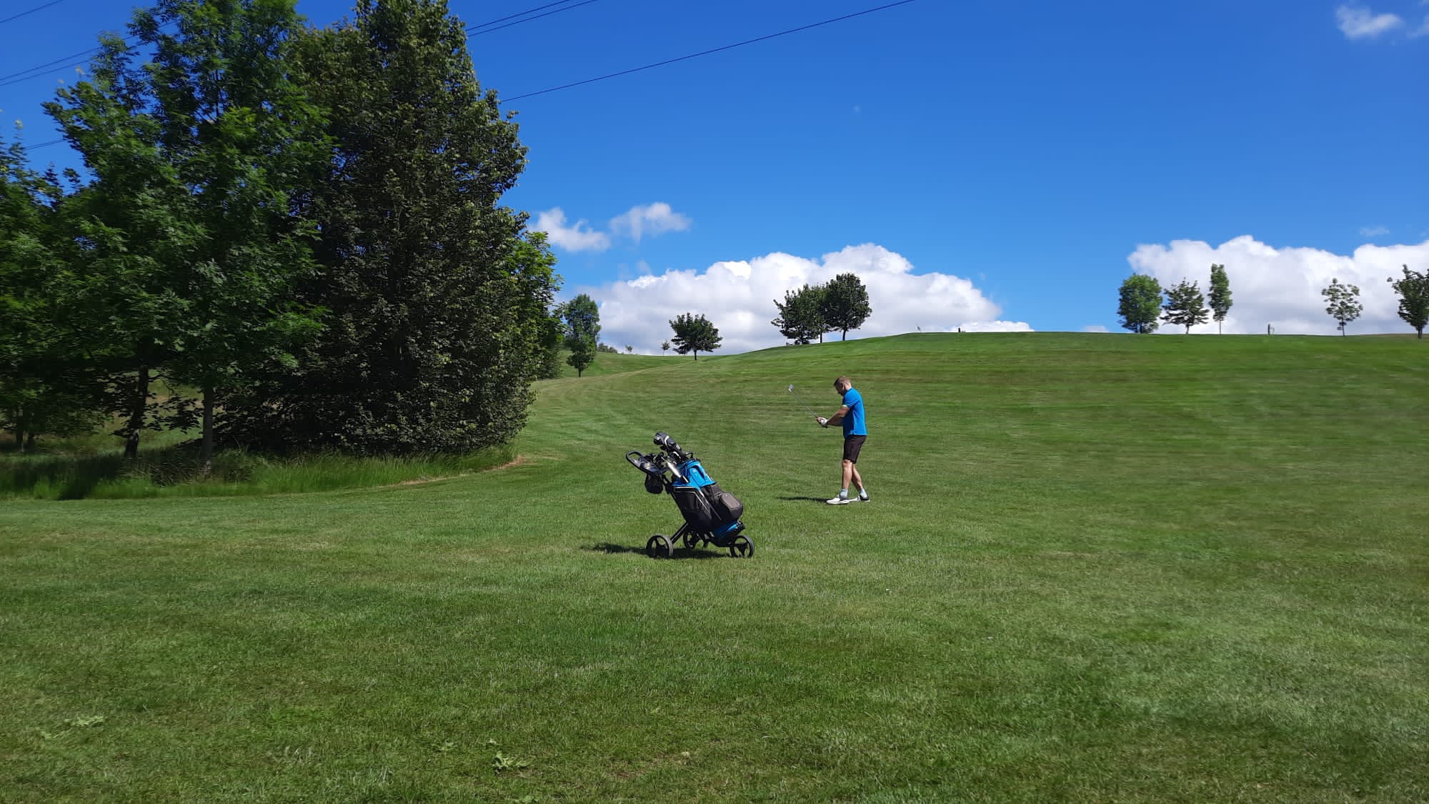 Golfový turnaj podpořil práci se seniory v Semilech